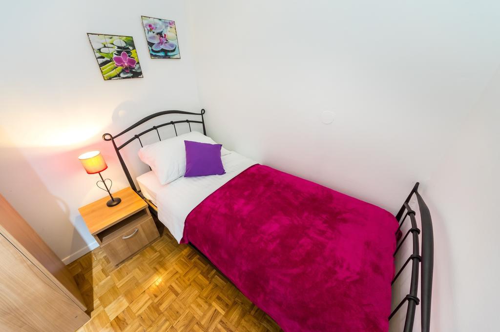 Apartment Colona Zadar Quarto foto
